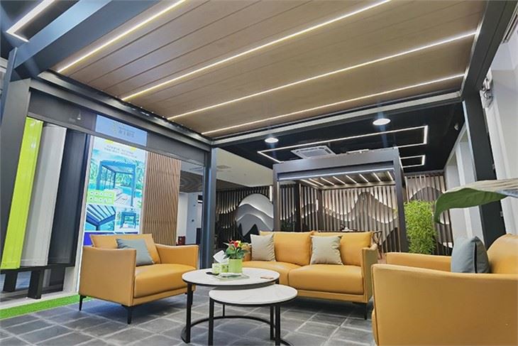 Outdoor Aluminum Remote Control Pergola
